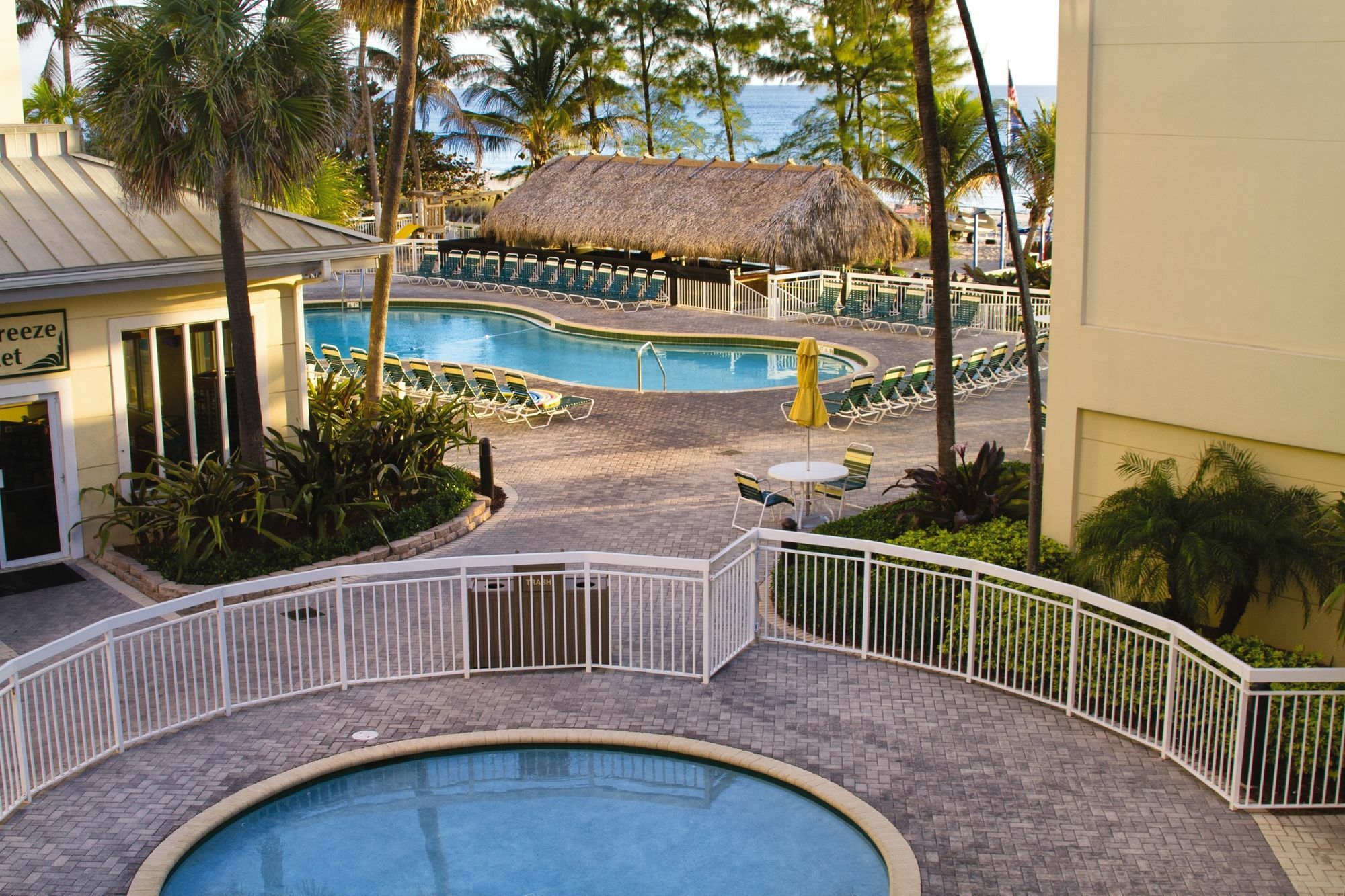 Club Wyndham Royal Vista Hotel Pompano Beach Exterior photo